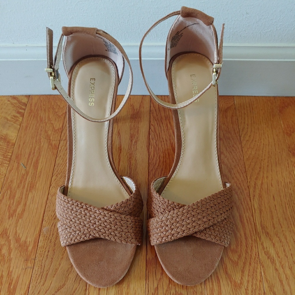 Express Criss Cross Braided Suede Ankle Strap Heels Camel Brown Size 8 - Picture 3 of 8